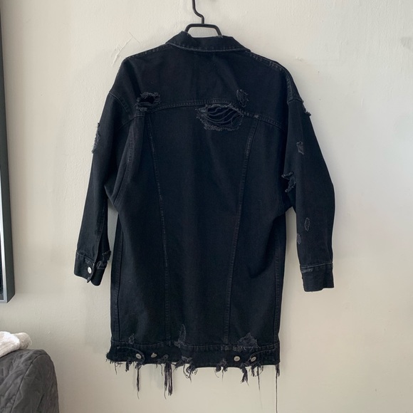Zara Ripped Jean Jacket - Picture 3 of 4